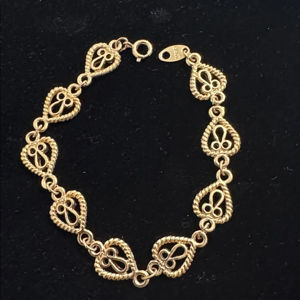 Avon Bracelet